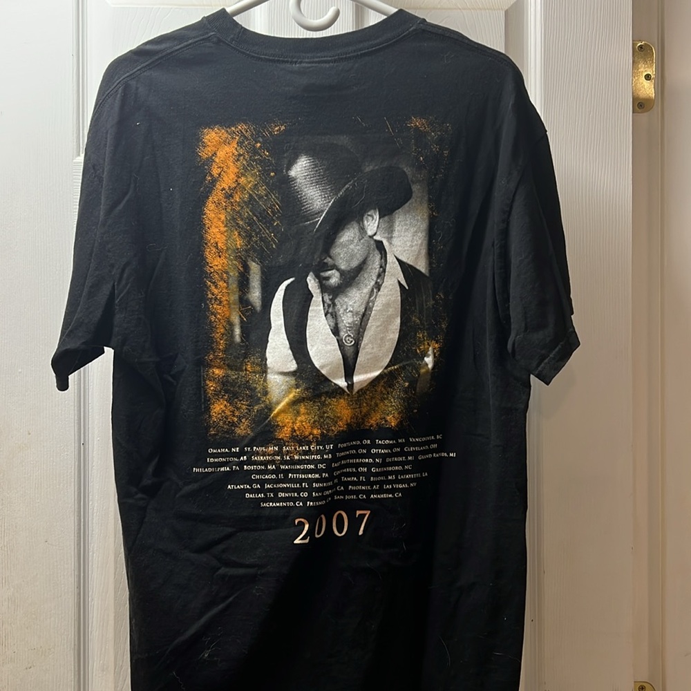 Vintage Tim McGraw T’shirt - Picture 2 of 2